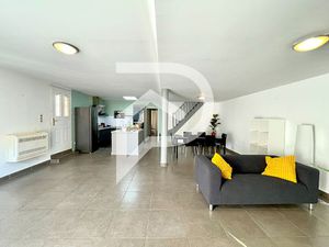 MAISON À LOUER MEUBLÉE