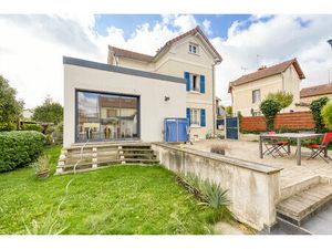 Vente maison 6 pièces  138.23m²  Noisiel