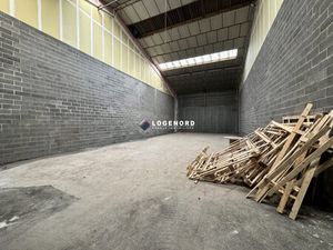 à louer Entrepôt 215 m² – 1 600 € |Lille