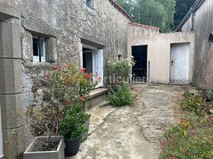Vente maison 4 pièces 77 m² à Saint-Mesmin (85700)  90 500 €