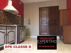 Maison de Bourg 4 Pièces de 83m2 + Garage-Atelier de 35m2 Avec Commerces de Proximité à Pi