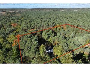 Charmante woning met 4 slaapkamers en groot bijgebouw  op een perceel van 1 hectare aan bo