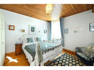 Vente maison 5 pièces 151 m² Oradour (16140)