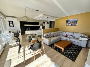 Vente appartement 5 pièces 91m2 Annecy 74000 - 695000 € - Surface Privée