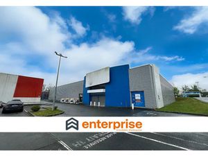 LOCAL COMMERCIAL 900M2 A LOUER ZONE COMMERCIALE BETHUNE