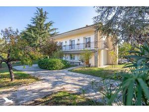 Vente maison 8 pièces 207 m² Pineuilh (33220)