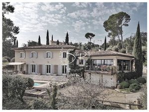 Le Thoronet - Propriété d'exception en position dominante