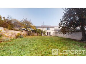Maison Chénas avec terrain et vue dégagée