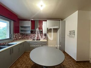 Location appartement 5 pièces 171.25 m² à La Possonnière (49170)  925 €