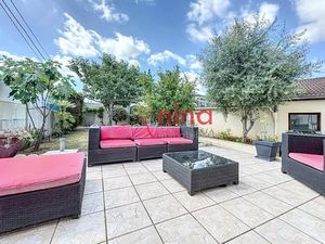 Vente maison 8 pièces 200 m² à Creteil (94000)  690 000 €