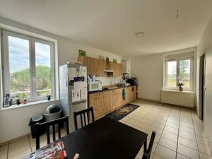 Vente appartement 4 pièces 89.25 m² à Savigneux (42600)  141 000 €
