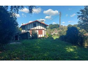 Maison Hasparren 140.87 m² T-7 à vendre  270 000 €