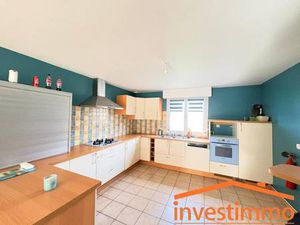 Mme. Sylvie Derouette