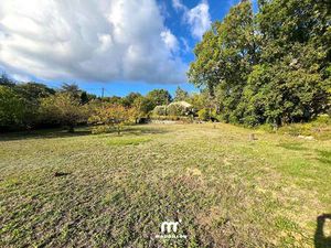 Terrain constructible viabilisé à vendre