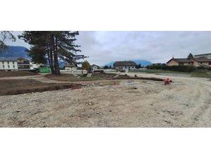 Terrain constructible viabilisé à vendre