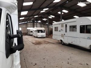 Location garage camping car