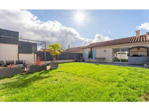 Maison Bibost m² T-5 à vendre  305 000 €