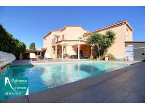 VILLA TYPE F5 DE 260 M² SUR TERRAIN 4 FACES AVEC PISCINE ET GARAGE