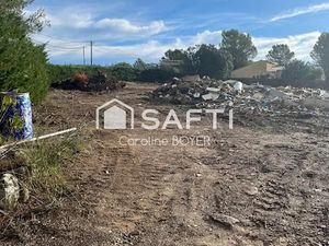 Vente terrain 424 m² à Fox-Amphoux (83670)  141 000 €