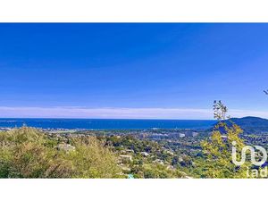 Vente terrain 2900 m² à Mandelieu-la-Napoule (06210)  620 000 €