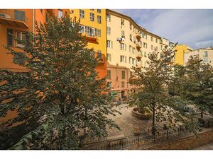 Location locaux professionnels 30 m² à Bastia (20200)  600 €