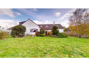 Maison 8 pièces   6 chambres et garage 210 000