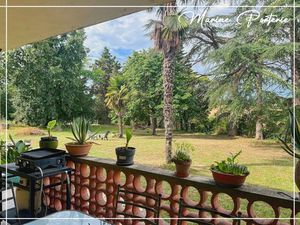 Dpt Gers (32)  à vendre proche de VIC FEZENSAC maison P5 de 200 m² - Terrain de 3 920 00 m