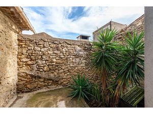 Vente maison 6 pièces 245 m² à Moussan (11120)  214 000 €