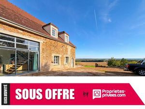 PROCHE AVALLON ANCIENNE GRANGE RENOVEE