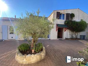 Vente maison 7 pièces 209 m² à Marennes-Hiers-Brouage (17320)  327 900 €