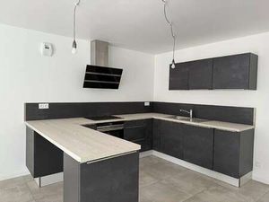 Location Maison à Bains-sur-Oust (35600) : à louer / 186m² Bains-sur-Oust