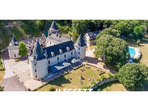 Château classé monument historique Condat-sur-Vézère (24)