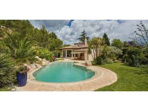 Maison avec piscine et terrasse Meyreuil (13)