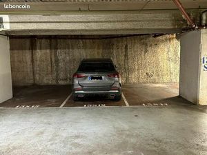 Place de parking à vendre