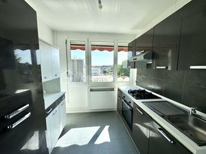 Appartement T3 à Saint-Aubin-lès-Elbeuf 76410 - 2 chambres  cave  parc arboré