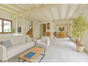 Maison lumineuse avec dépendance - secteur prisé de Champagne