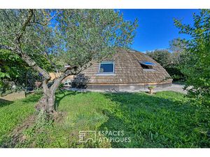 Dôme en bois avec piscine aux portes d'Uzès