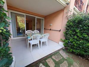 Vente appartement 2 pièces 29 m² à Hyeres plage (83400)  254 400 €