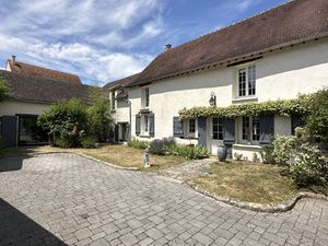 MAISON BRIARDE PLEINE DE CHARME