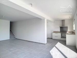 Villa 3 pièces 95 m²