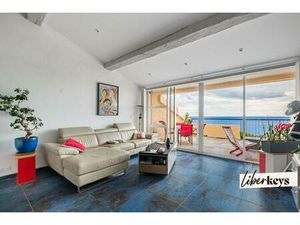 Superbe bastidon rénové - 3 pièces - 82 m2 - Terrasse/Loggia 24 m2 - Jardin 60 m2