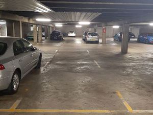 Place de parking sécurisée