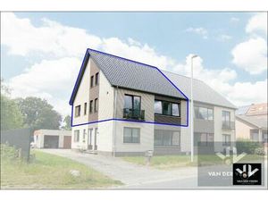 Op te frissen en ruim 2-SLPKAPP op de 1e verdieping (met uitbreidingsmogelijkheden op zold