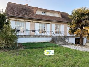 Vente maison 7 pièces 165 m² à Chatellerault (86100)  214 500 €