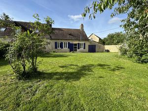 Limeyrat 24210 Dordogne: Gîte Terrain Garage