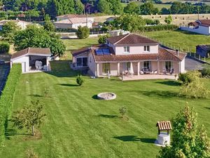 Vente maison 5 pièces 145 m² à Saint-Gaudens (31800)  324 000 €