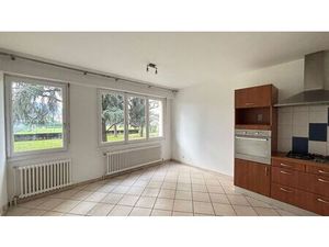 Location appartement 2 pièces 40m2 Annemasse 74100 - 1275 € - Surface Privée