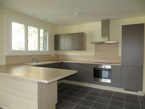 Maison le long de la voie verte