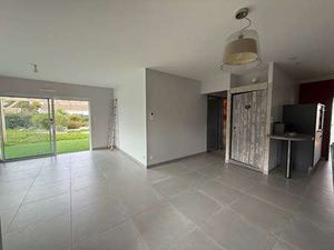 Vente Maison Piscine à Saint-Avaugourd-des-Landes (85540) : à vendre Piscine / 75m² Saint-