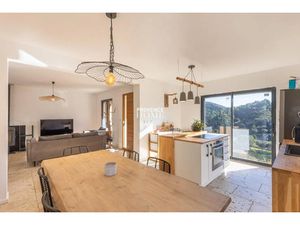 Vente villa 4 pièces 89 m² à Taillades (84300)  450 000 €